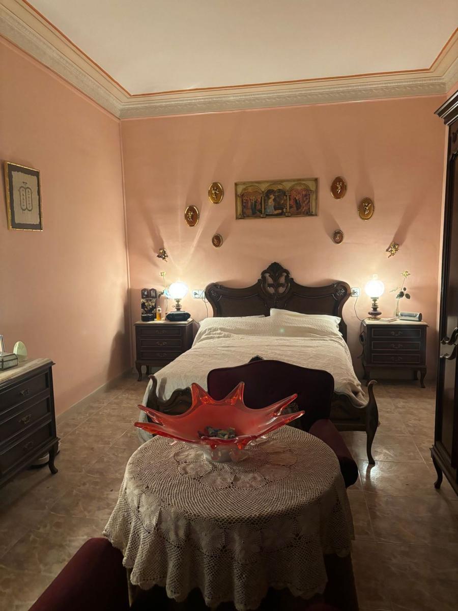 Flat for Sale in Flix