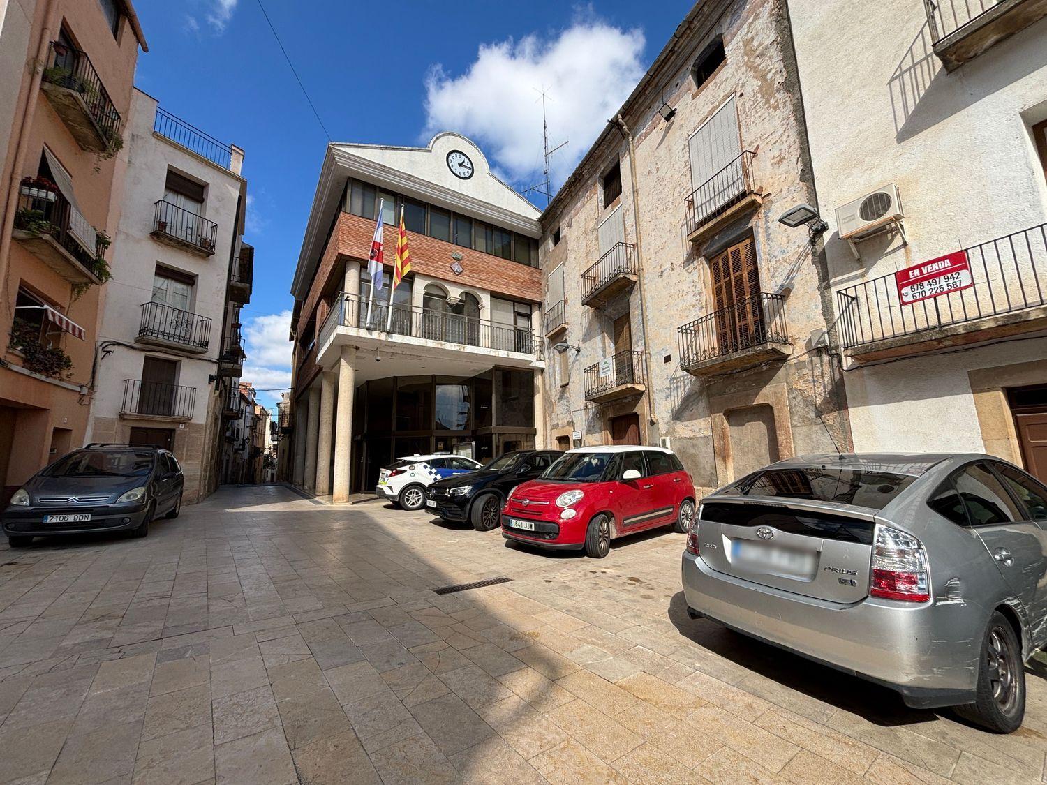 Villa for Sale in Ascó