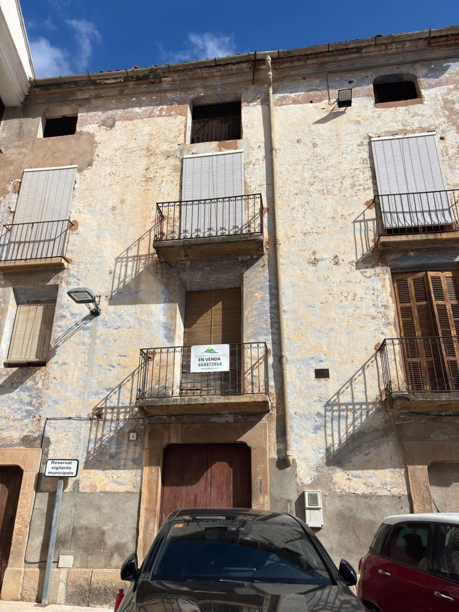 Villa for Sale in Ascó