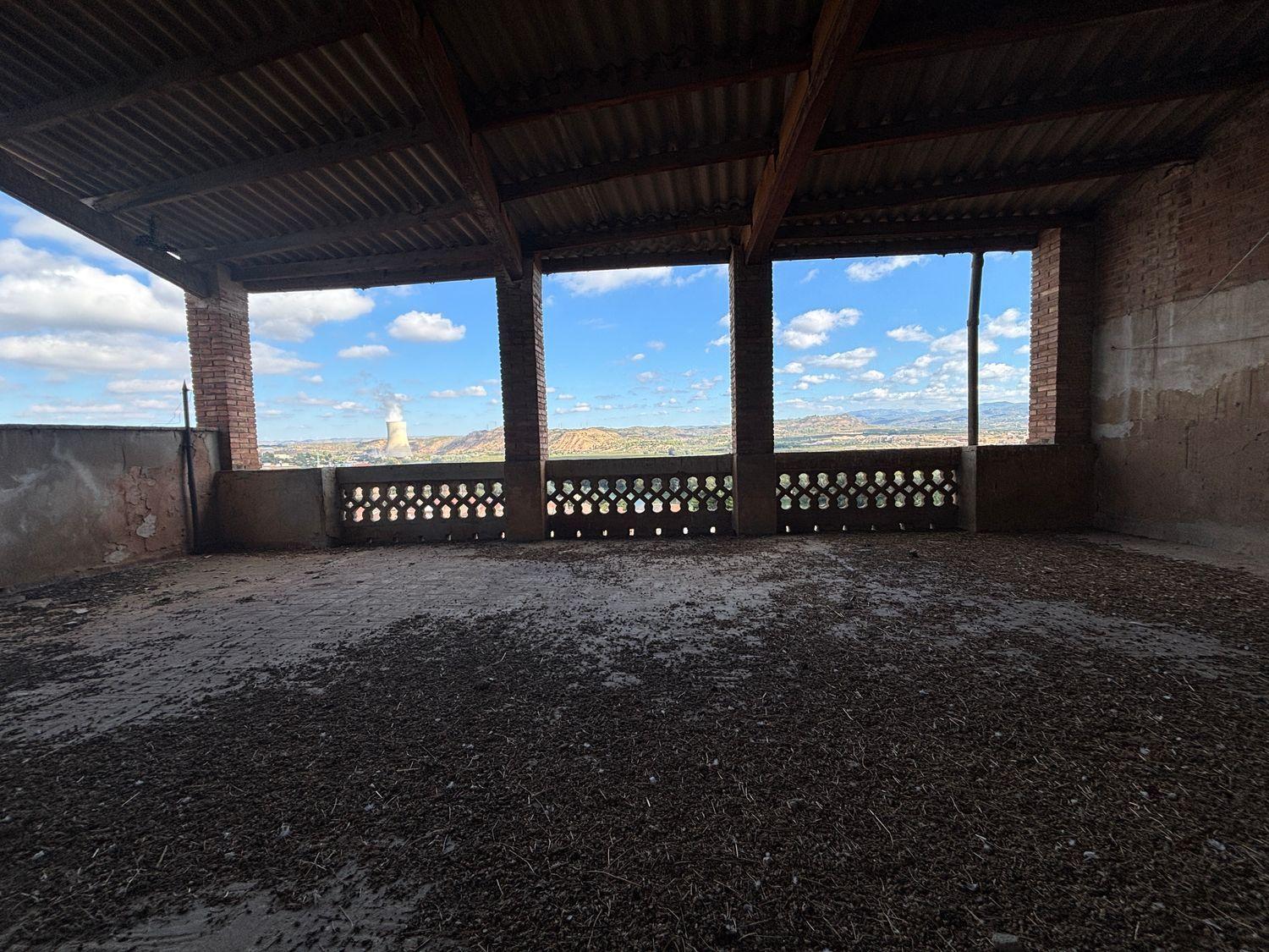 Villa for Sale in Ascó