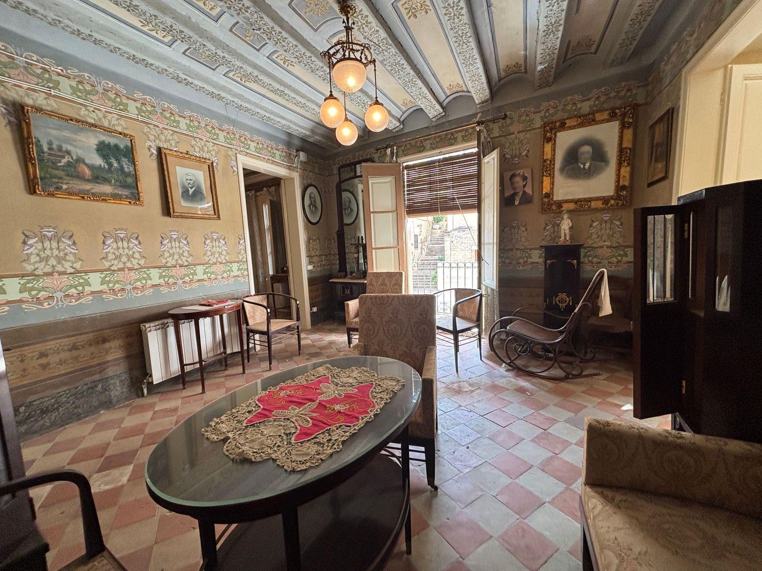 Villa for Sale in Ascó
