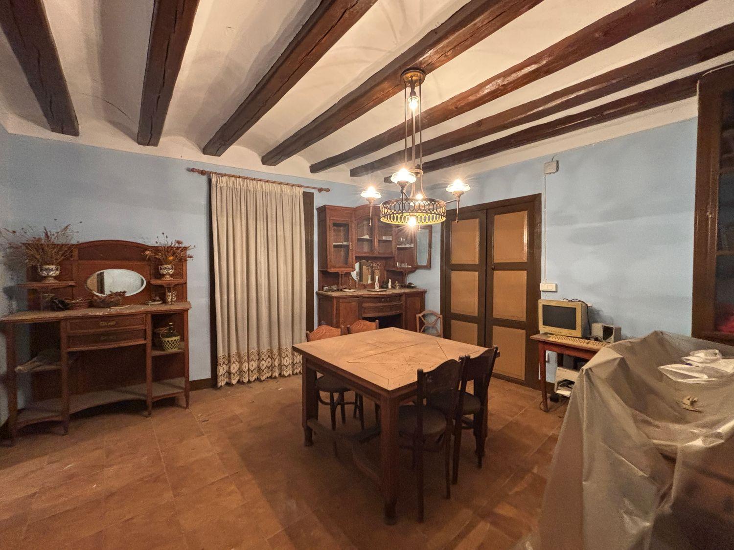 Villa for Sale in Ascó