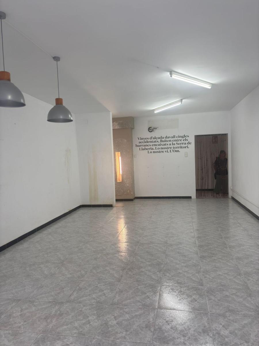 Premise for Rent in Tivissa