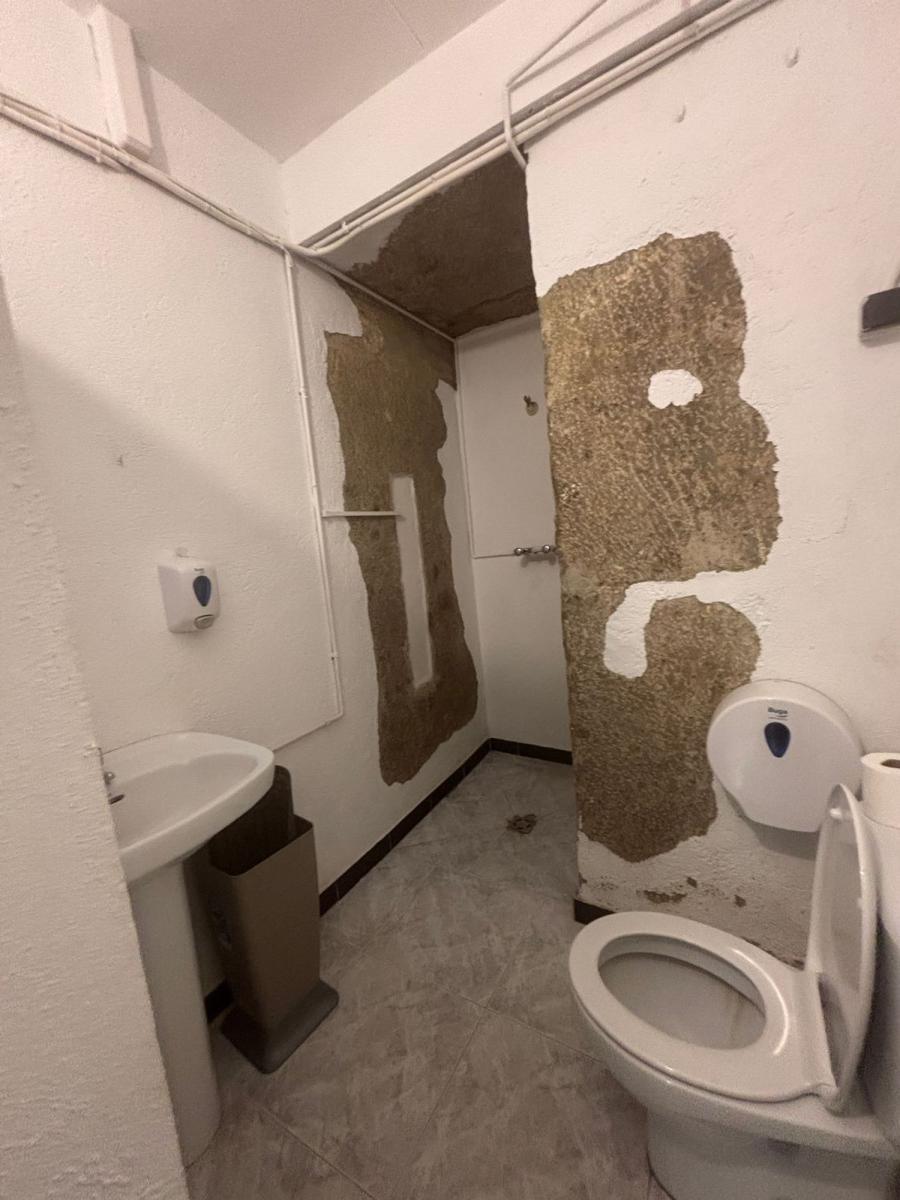 Premise for Rent in Tivissa