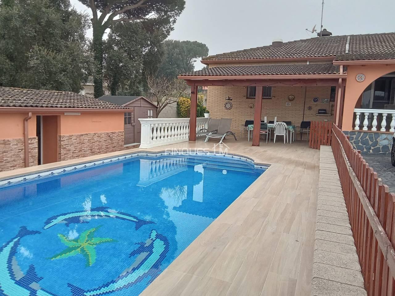 Casa en Venta en Vidreres