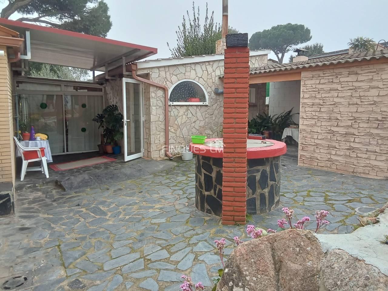 Casa en Venta en Vidreres