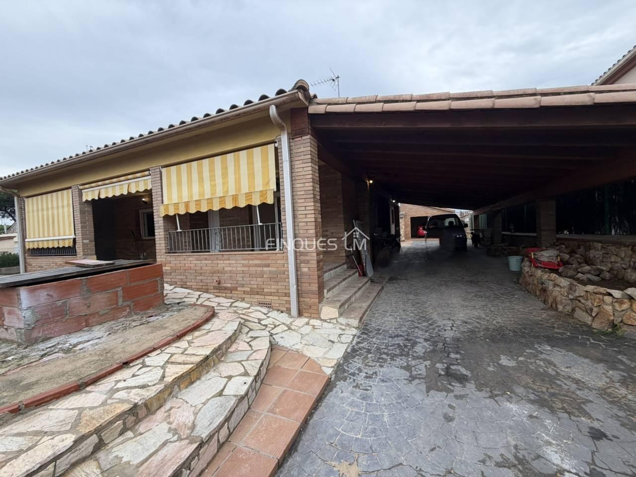 Casa en Venta en Vidreres