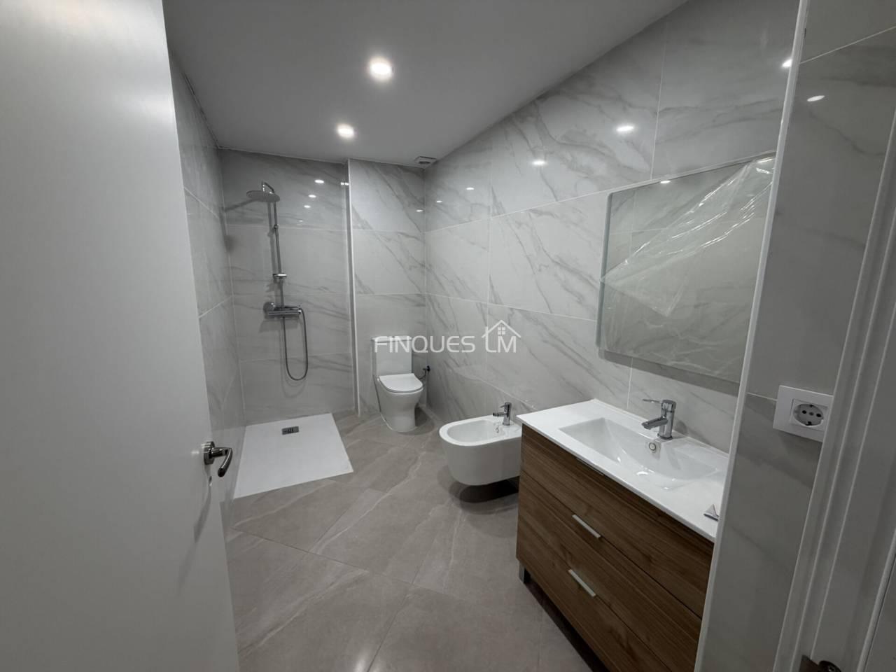 Piso en Venta en Santa Coloma de Farners