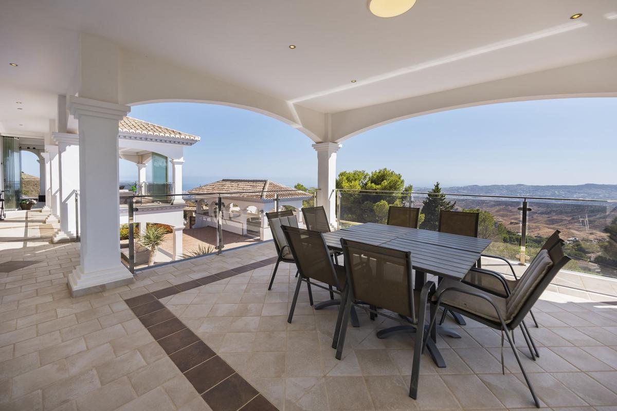 Villa for Sale in Mijas