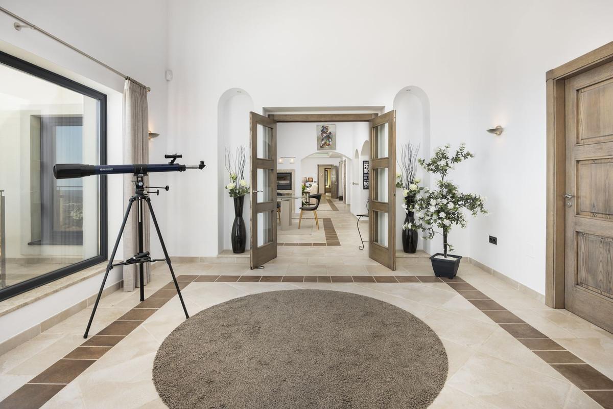 Villa for Sale in Mijas