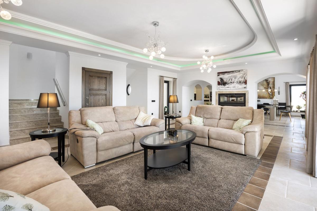 Villa for Sale in Mijas