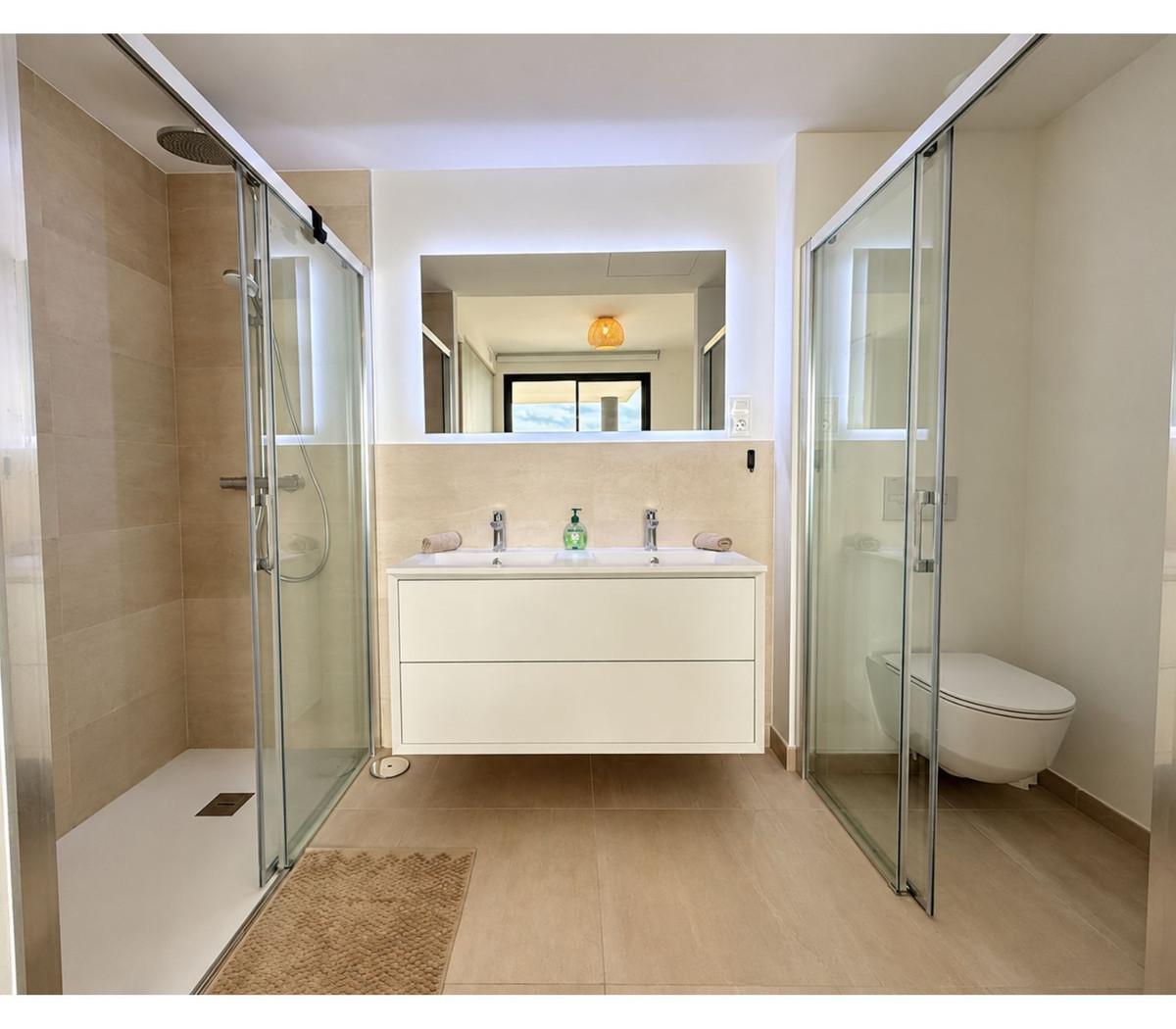 Apartment for Sale in Benalmádena