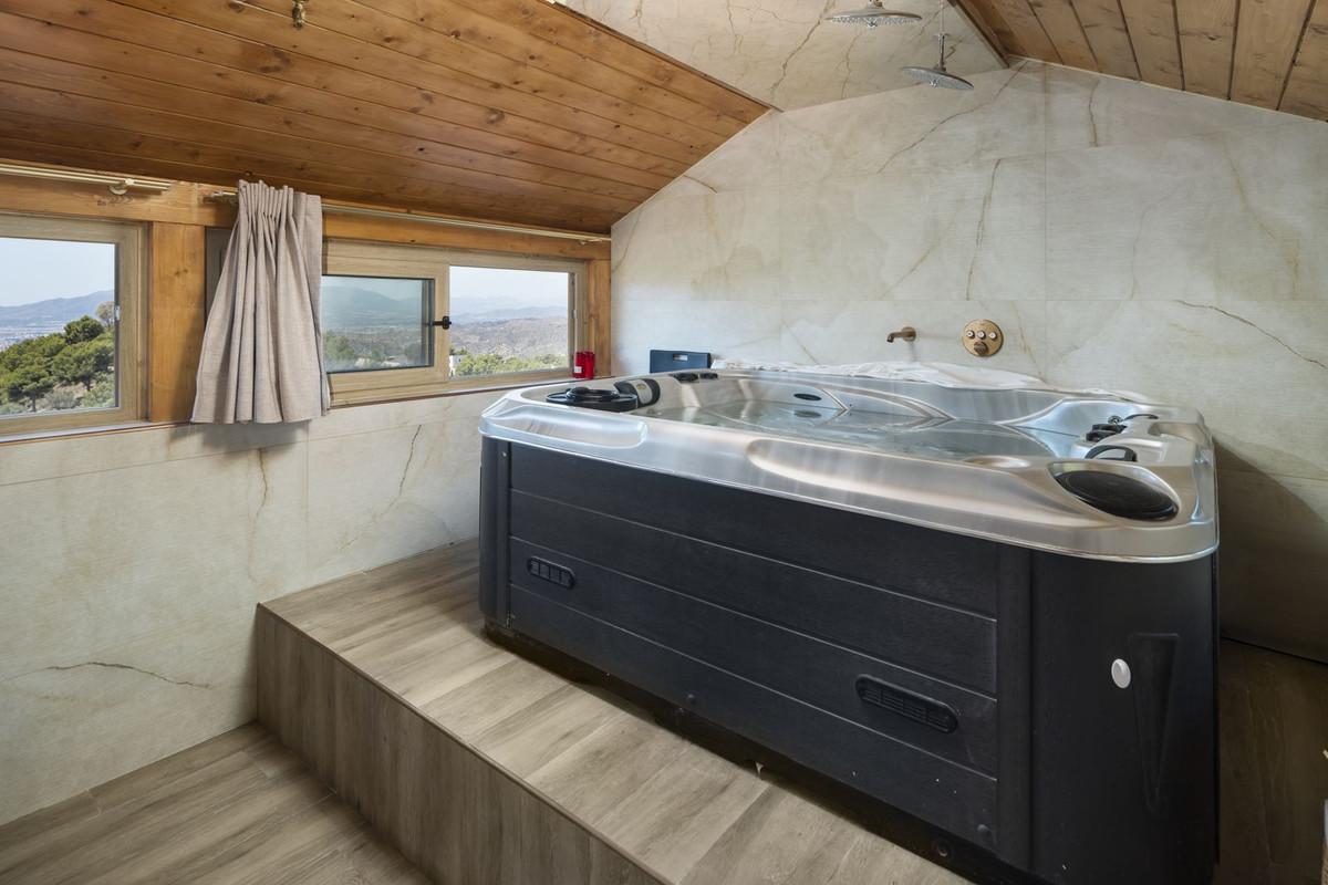 Villa for Sale in Málaga
