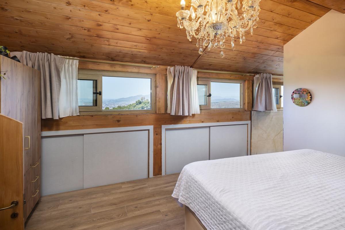Villa for Sale in Málaga