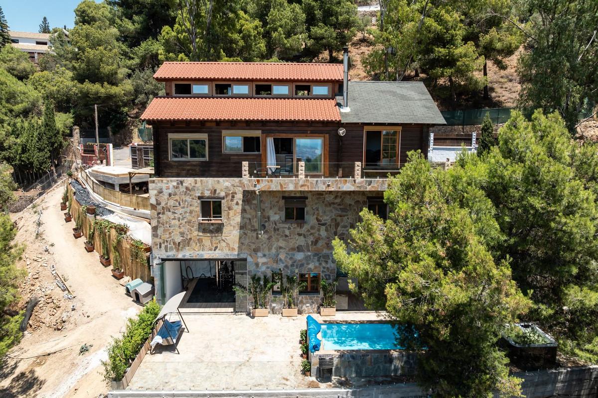 Villa for Sale in Málaga