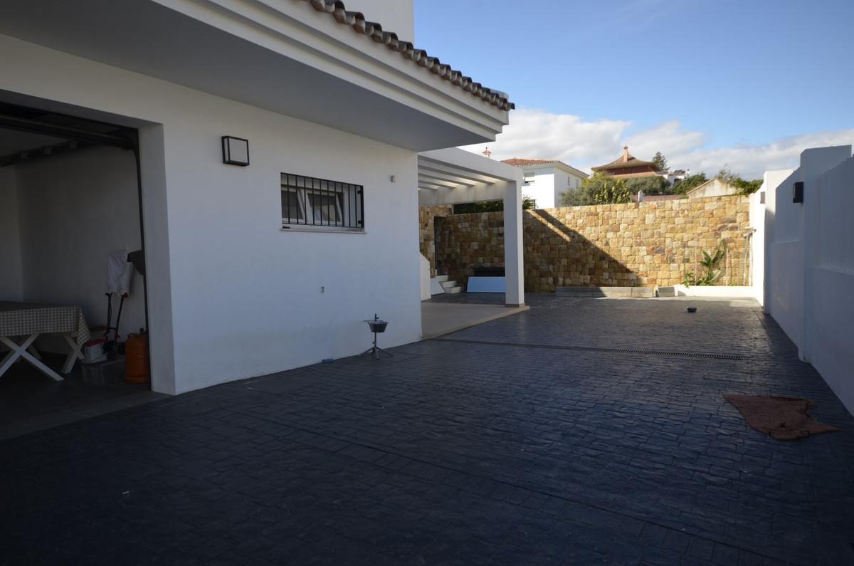 Villa en Venta en Manilva