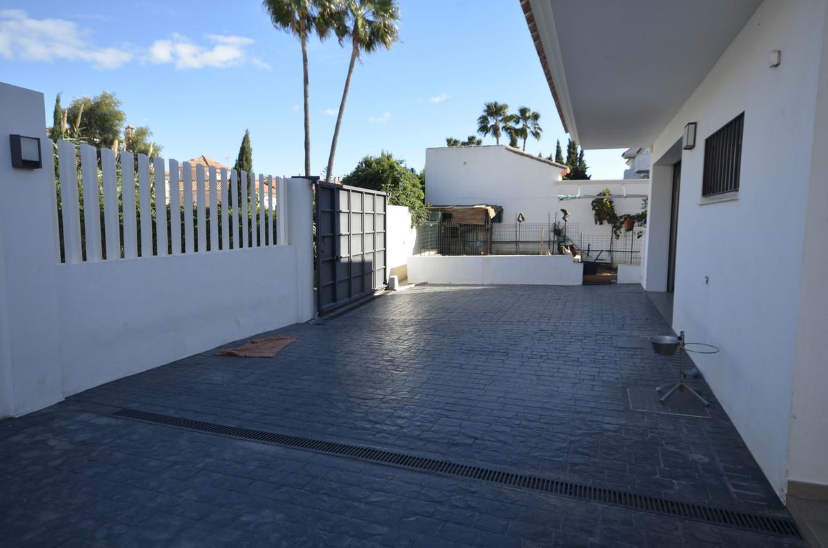 Villa en Venta en Manilva
