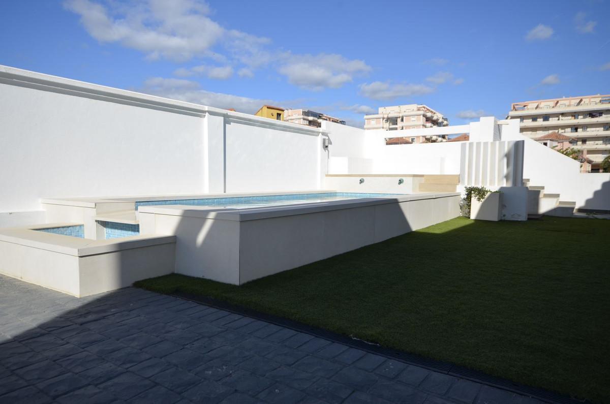 Villa en Venta en Manilva