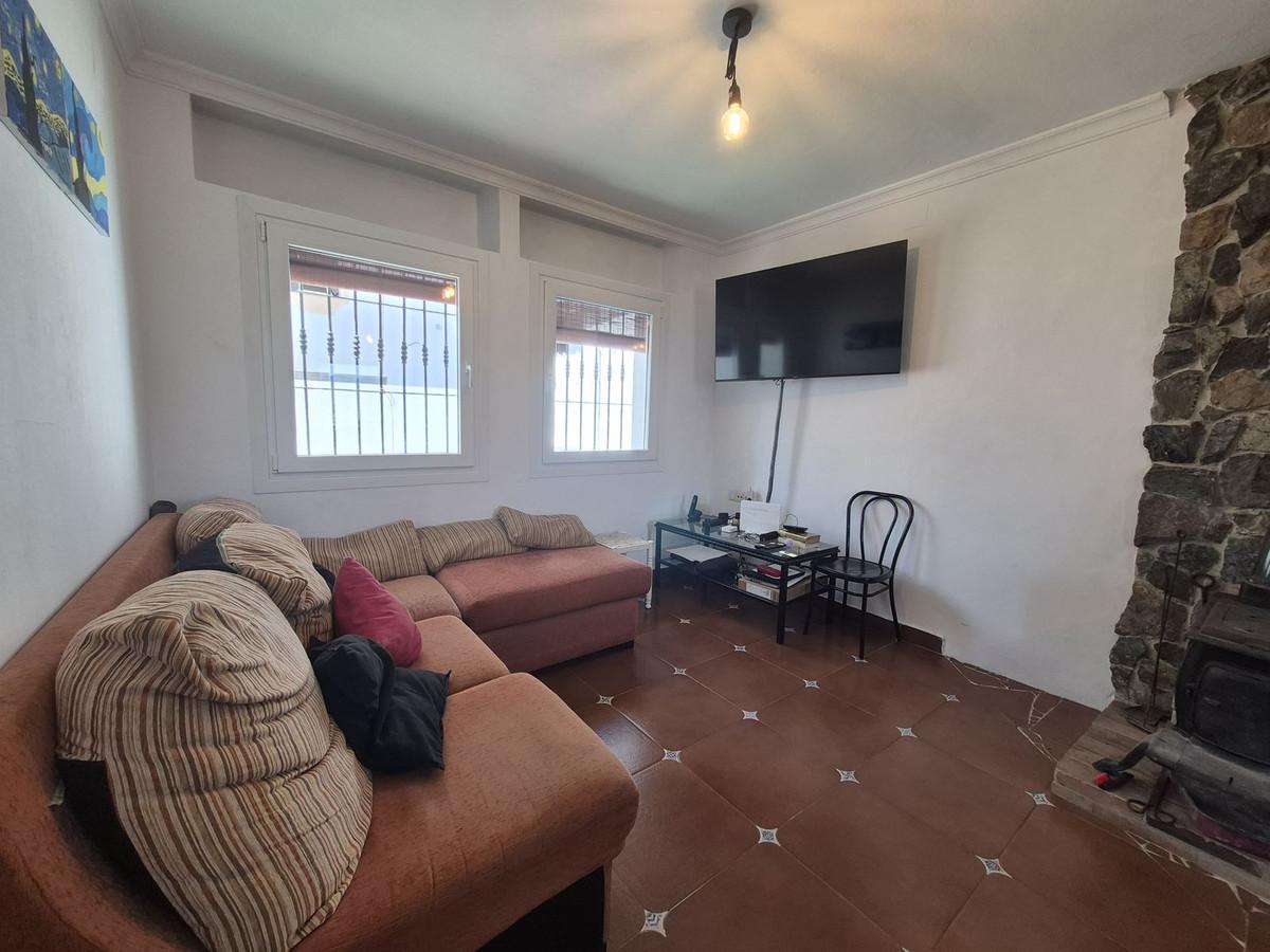 Semi-detached House for Sale in Manilva