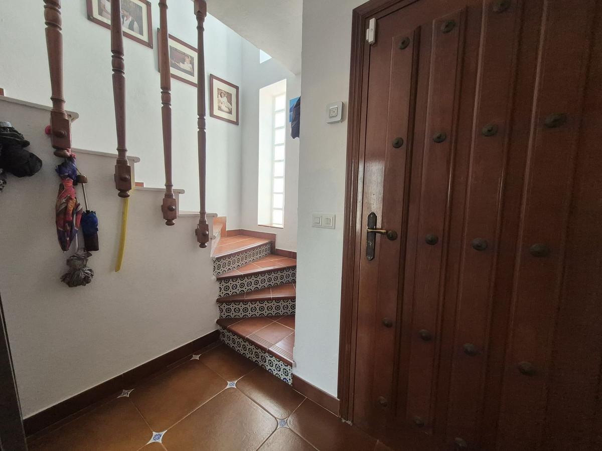 Semi-detached House for Sale in Manilva