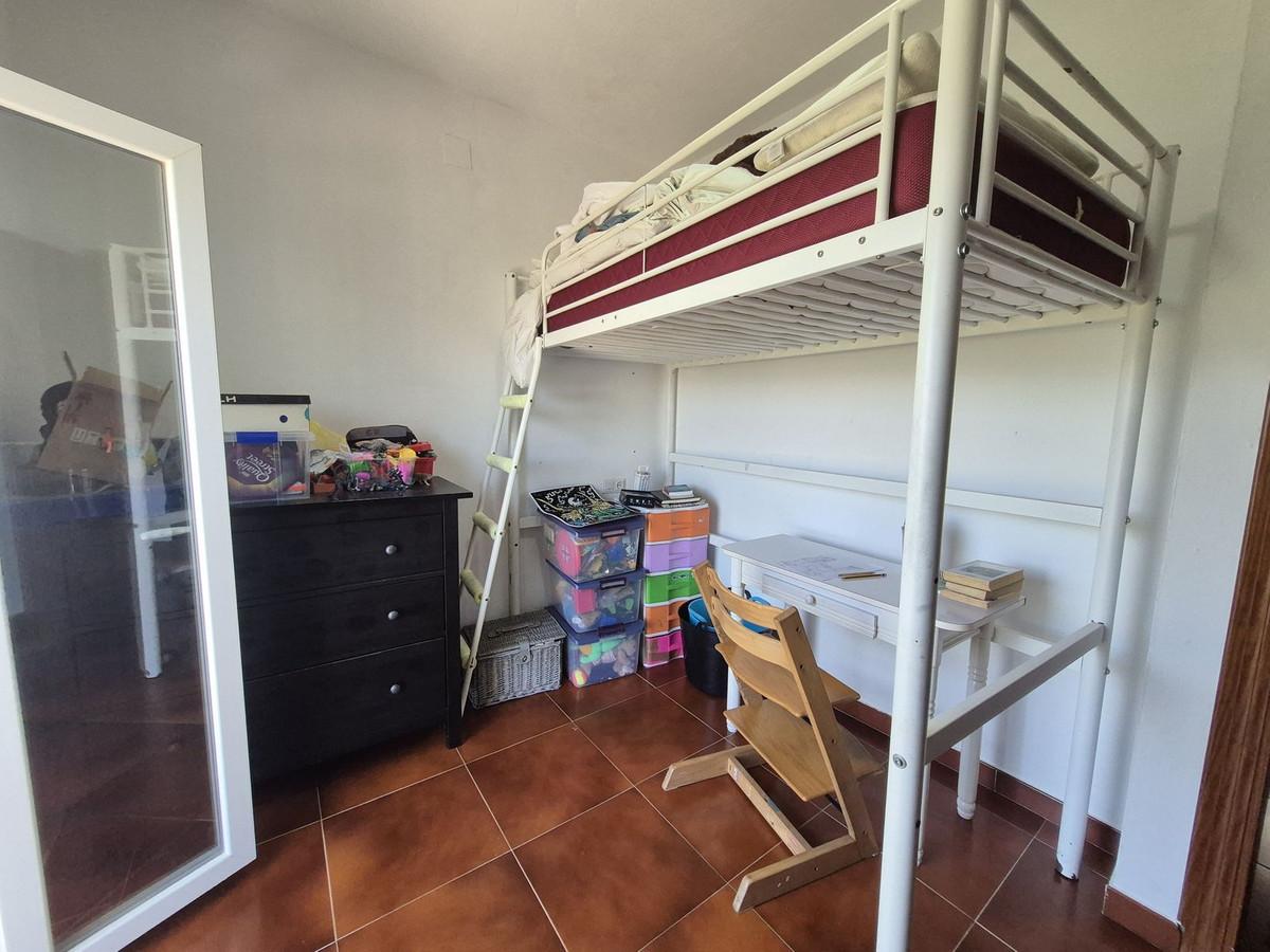Semi-detached House for Sale in Manilva