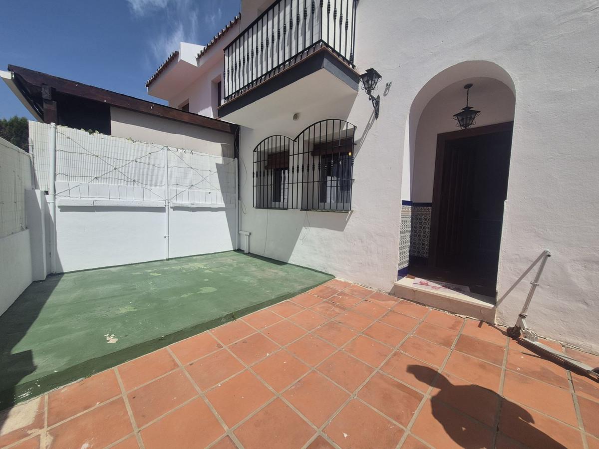 Semi-detached House for Sale in Manilva