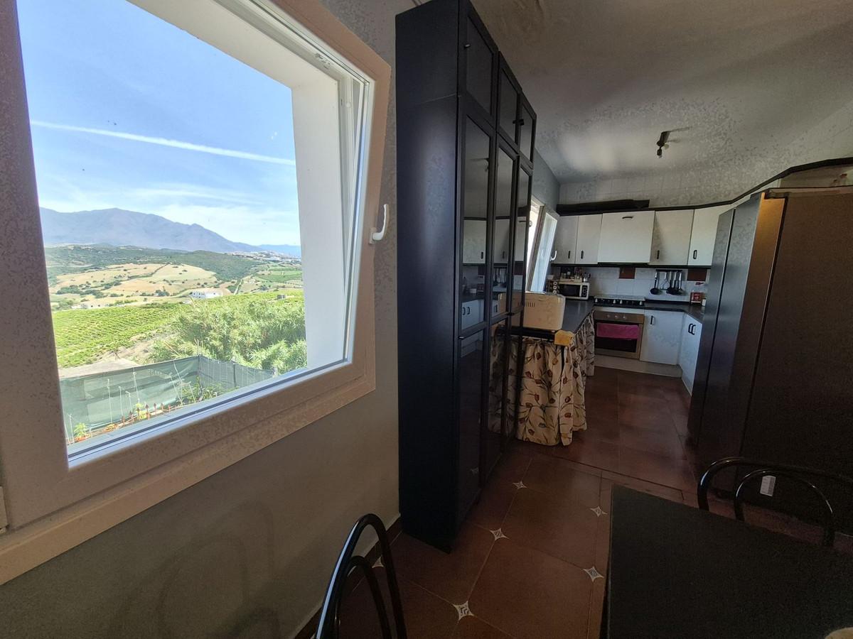 Semi-detached House for Sale in Manilva