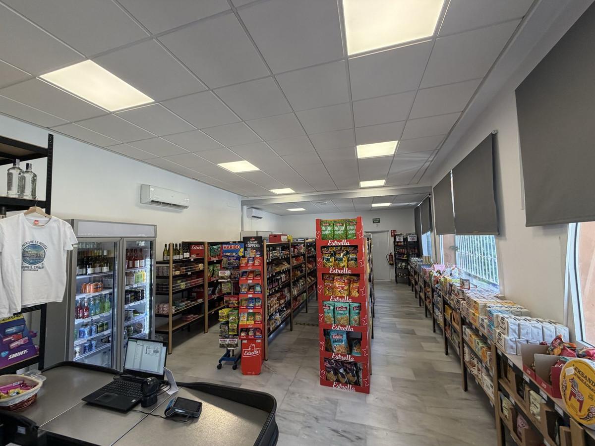 Premise for Sale in Manilva