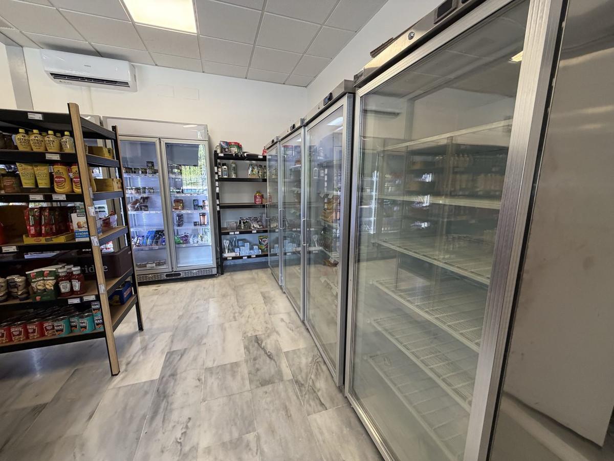 Premise for Sale in Manilva