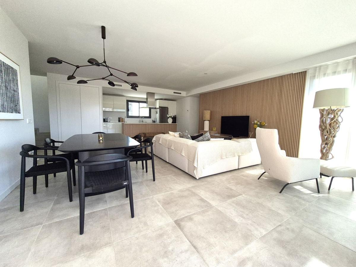 Penthouse for Sale in Estepona