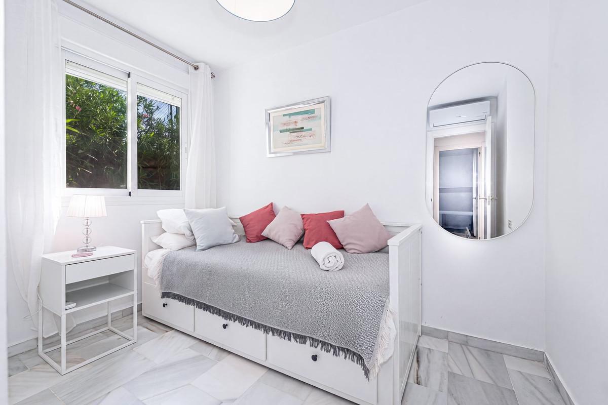 Apartment for Sale in Casares