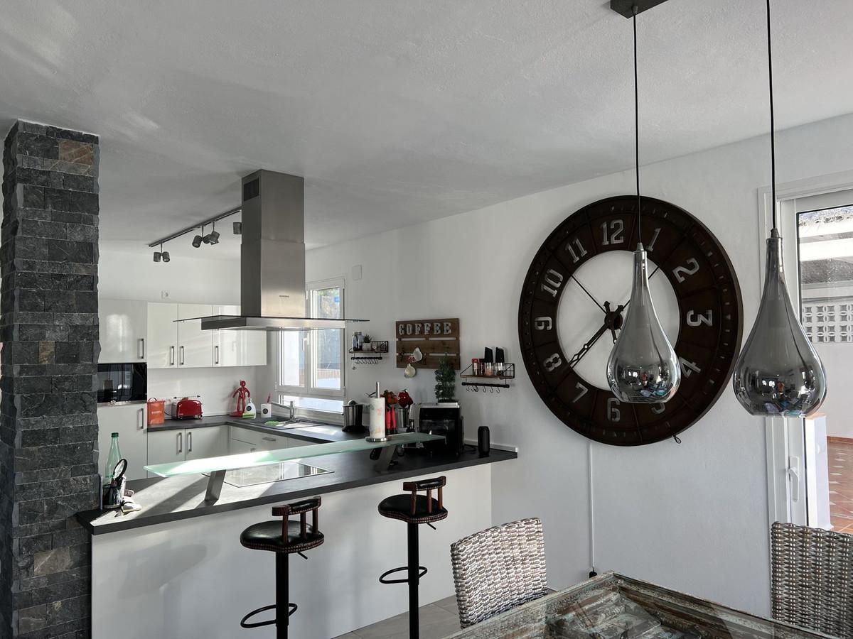 Villa for Sale in Manilva