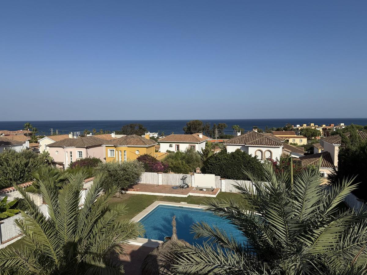 Villa for Sale in Manilva