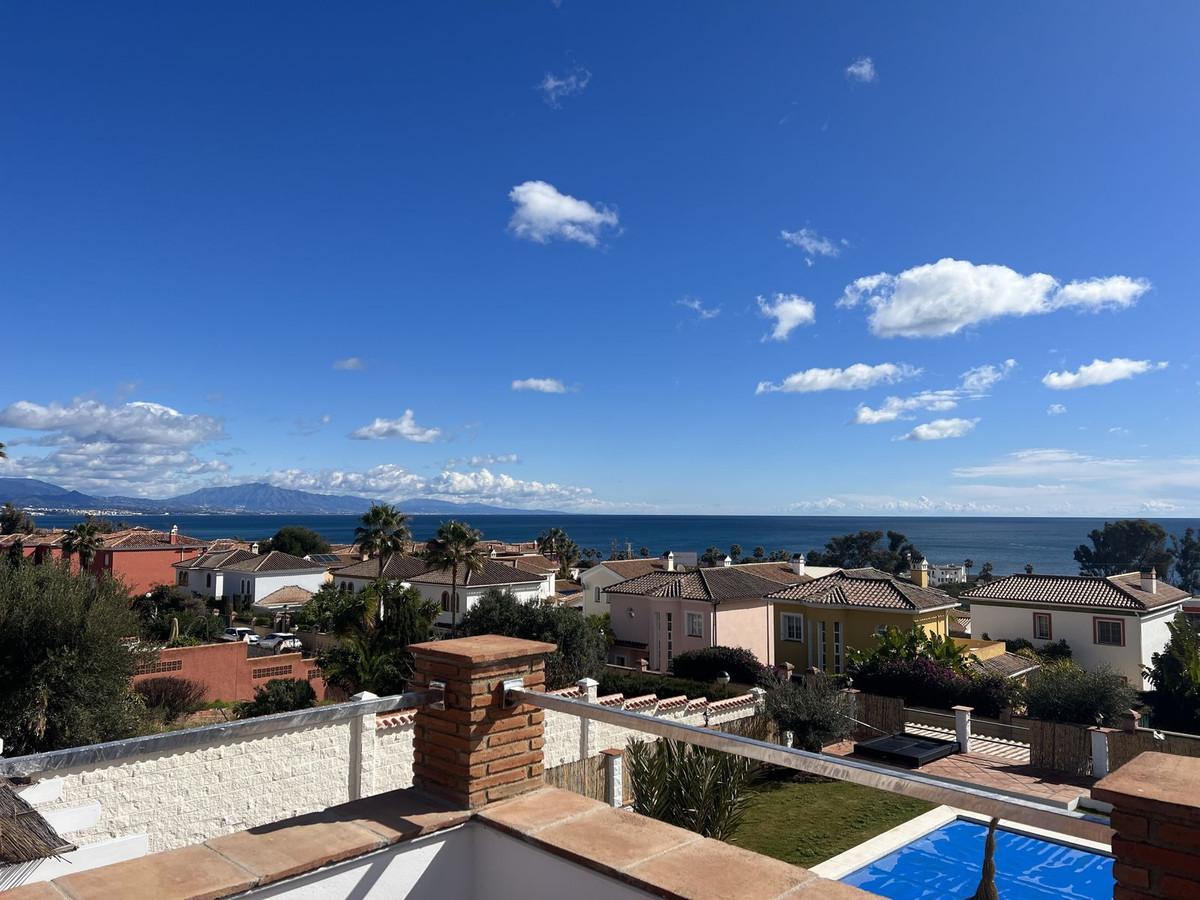 Villa for Sale in Manilva