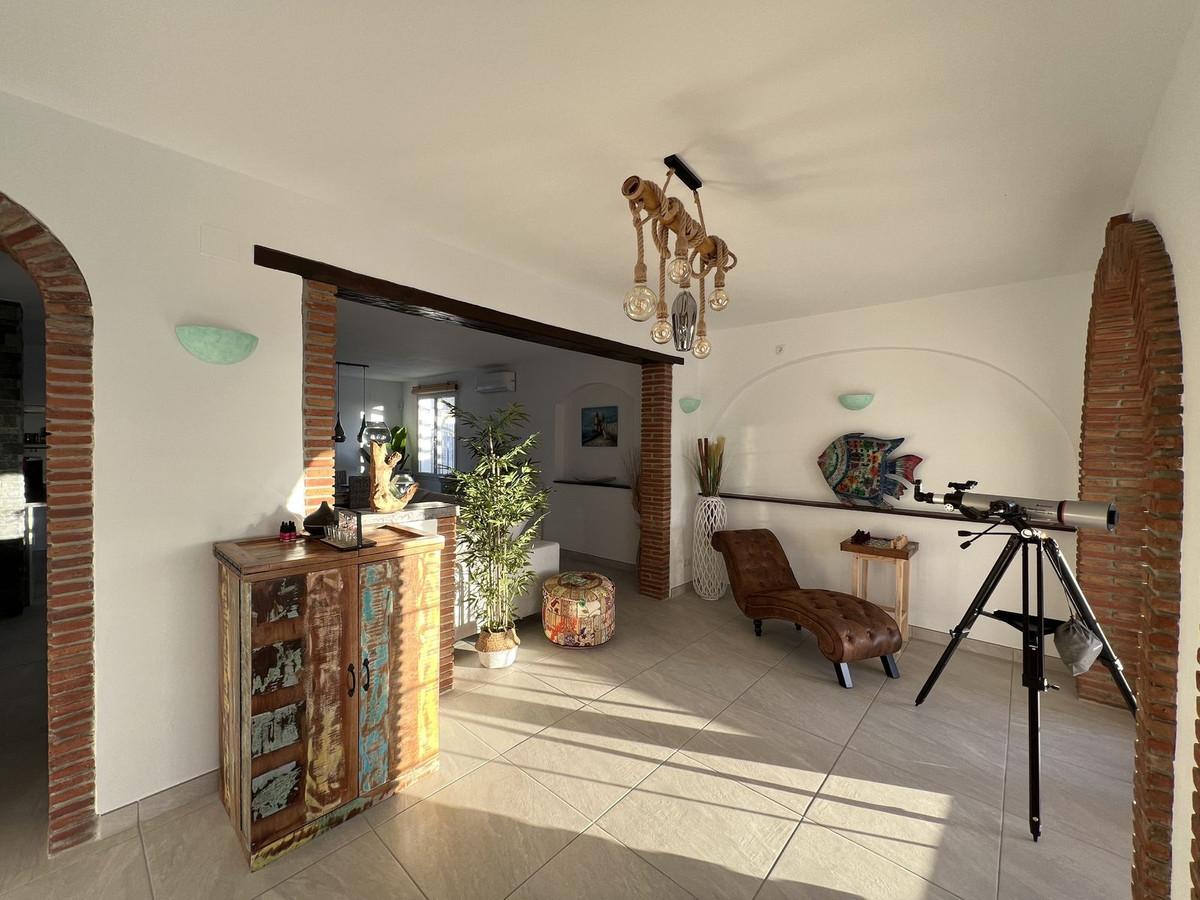 Villa for Sale in Manilva