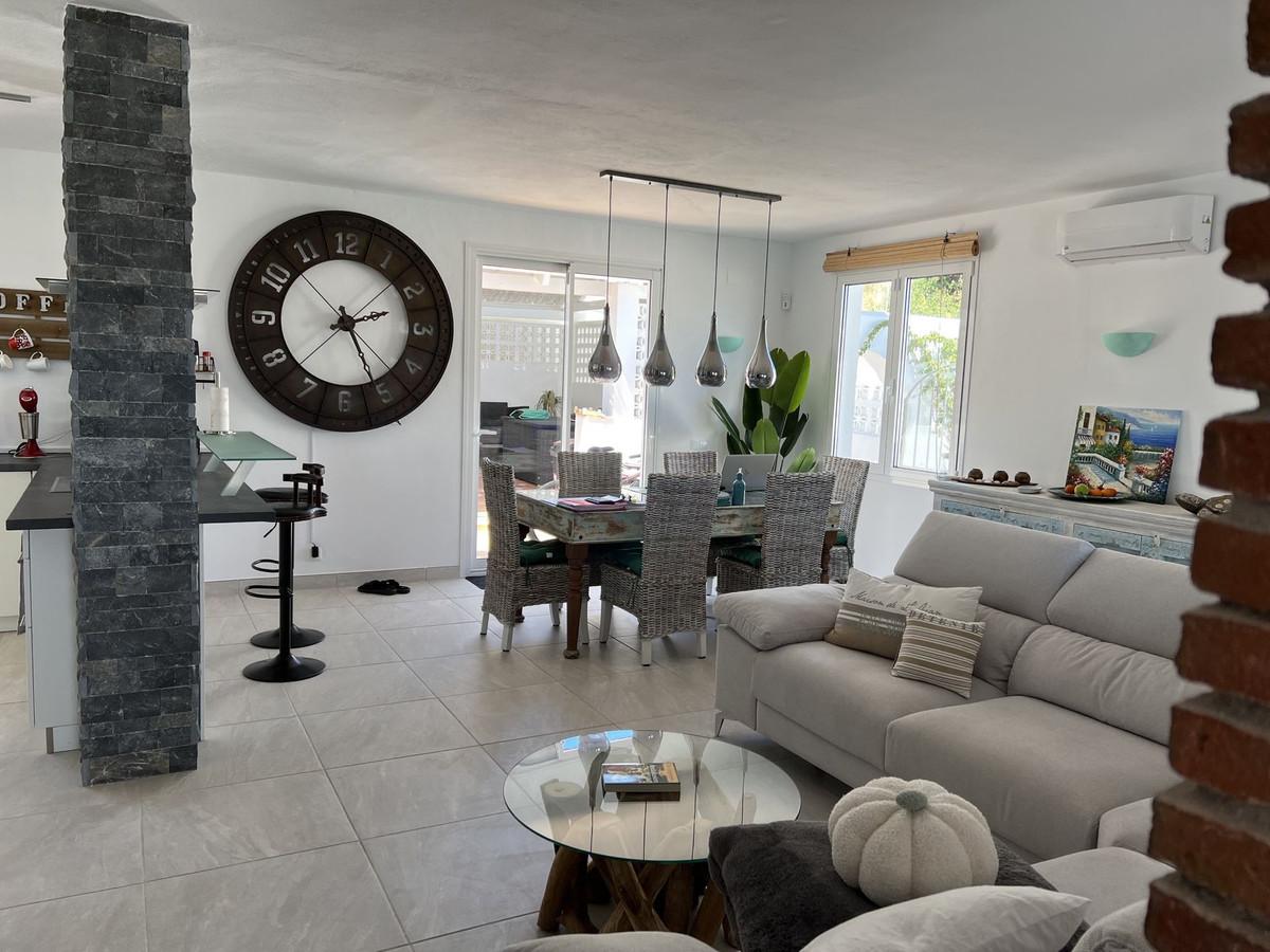 Villa for Sale in Manilva