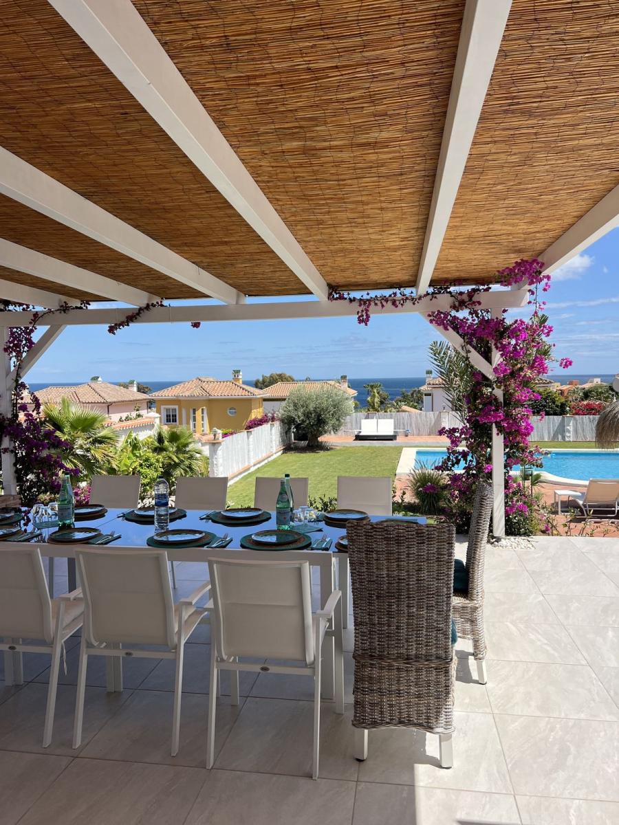 Villa for Sale in Manilva