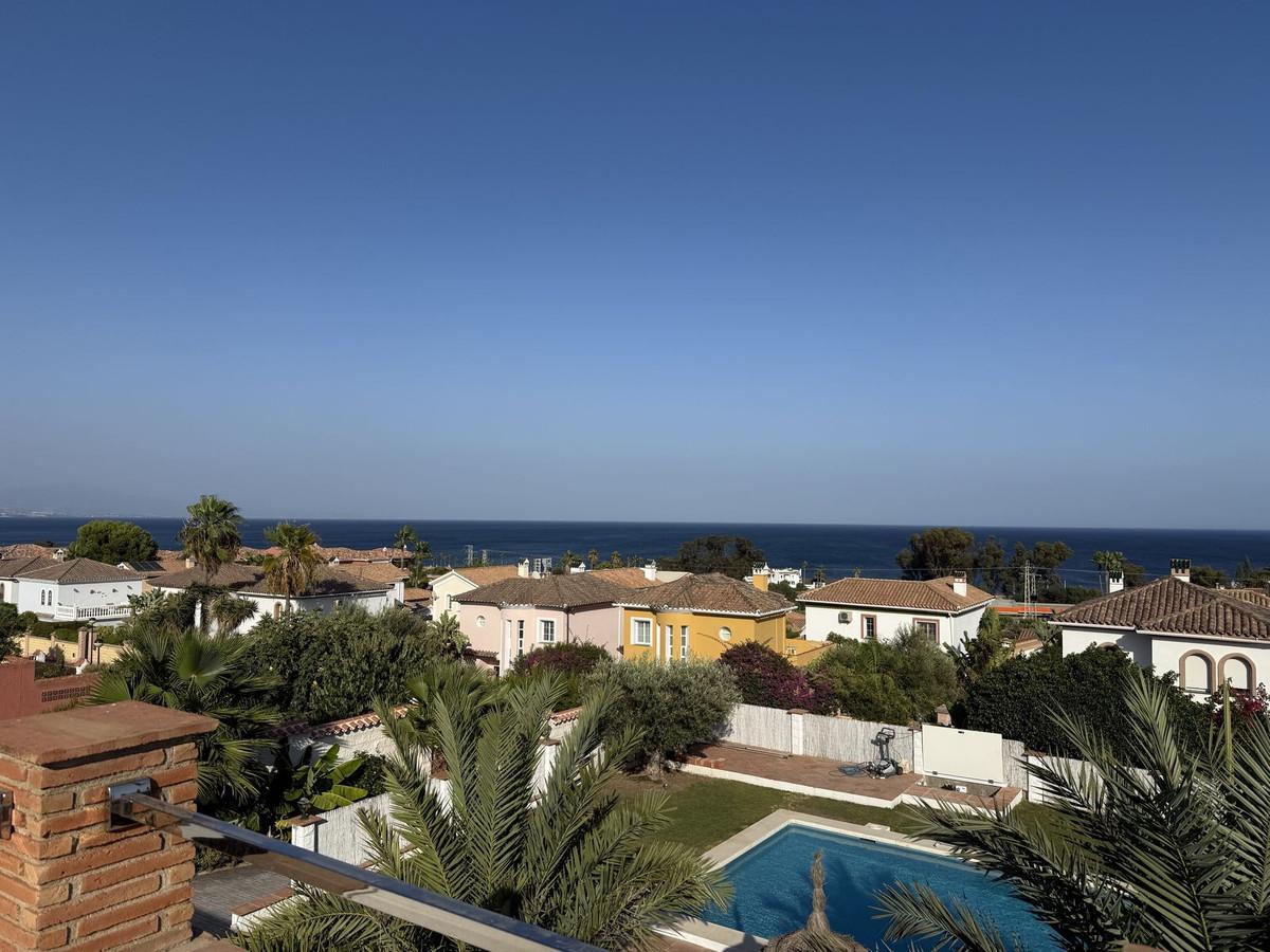 Villa for Sale in Manilva
