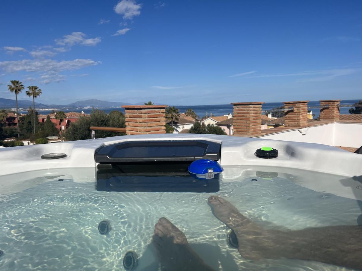Villa for Sale in Manilva