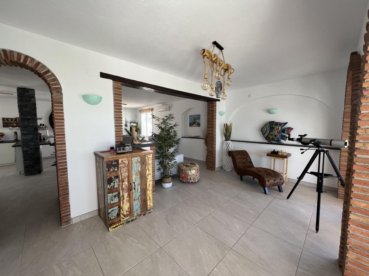 Villa for Sale in Manilva