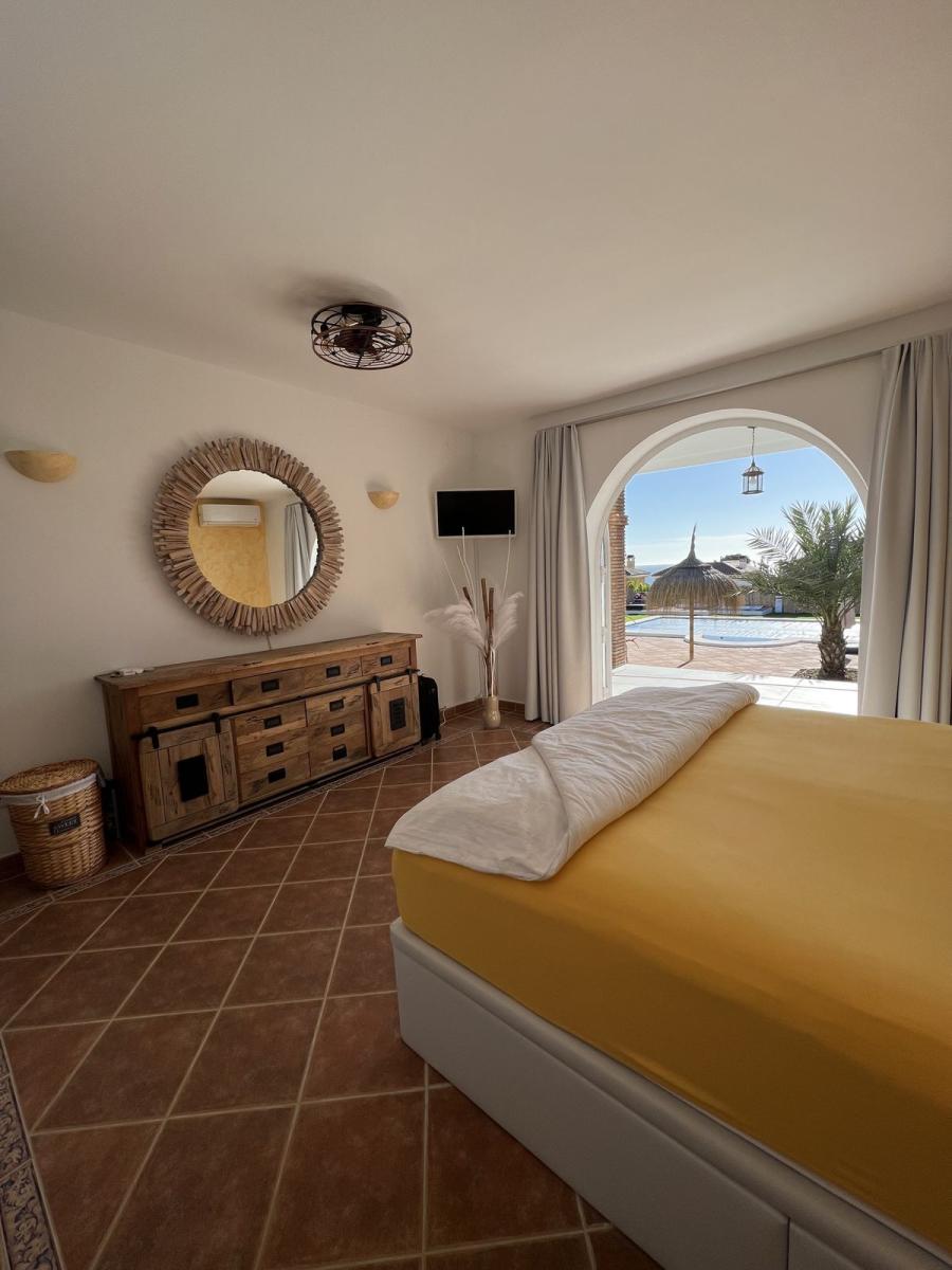 Villa for Sale in Manilva