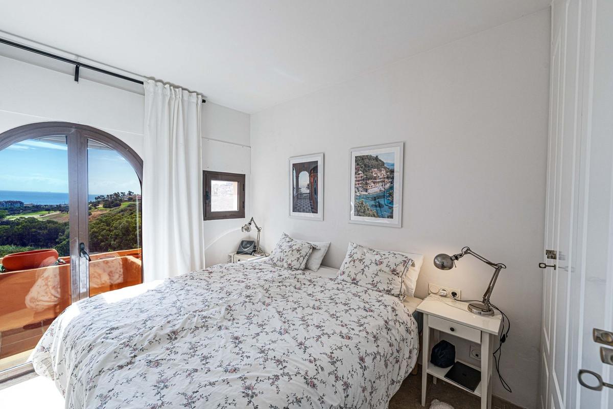 Apartment for Sale in Manilva