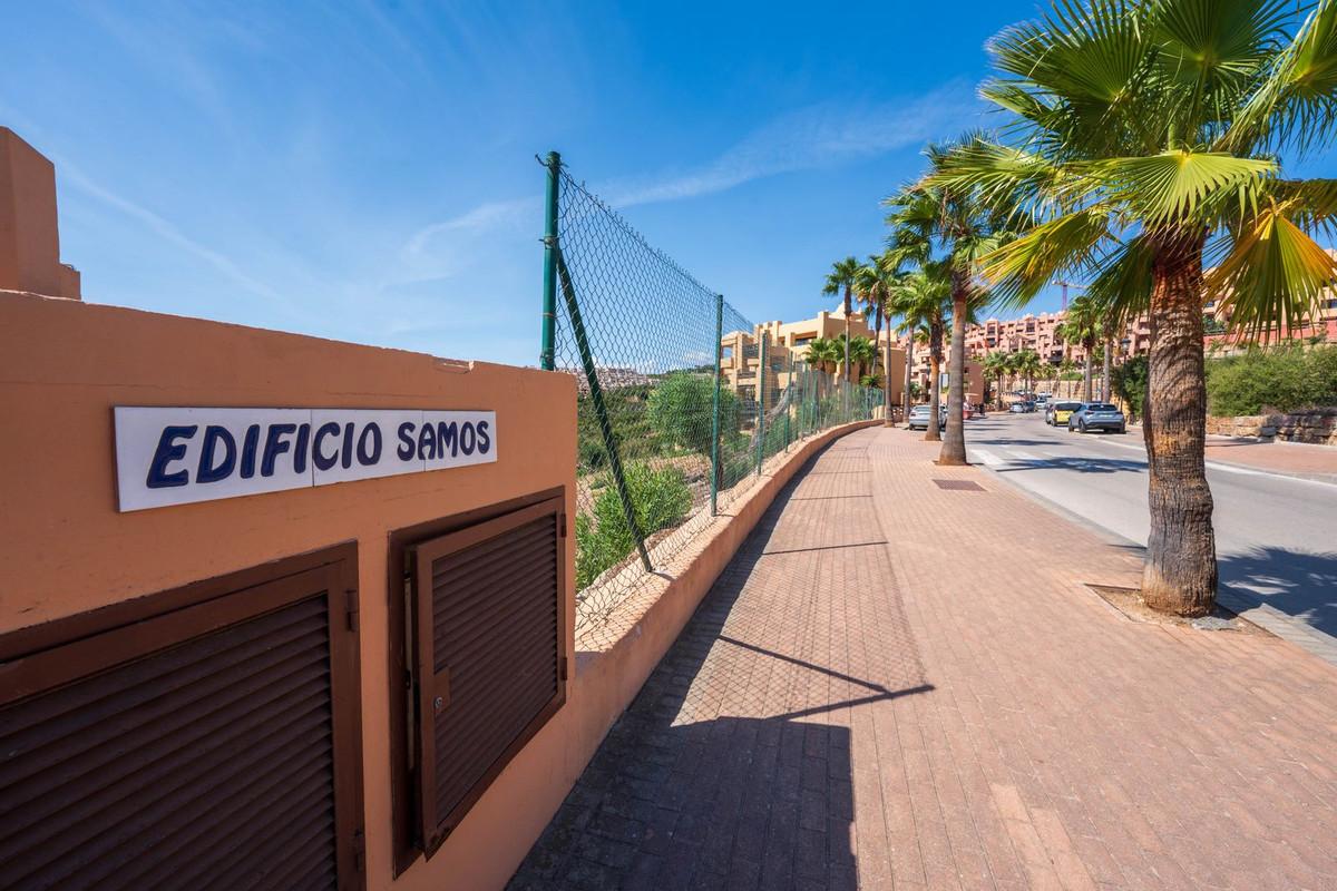 Apartment for Sale in Manilva
