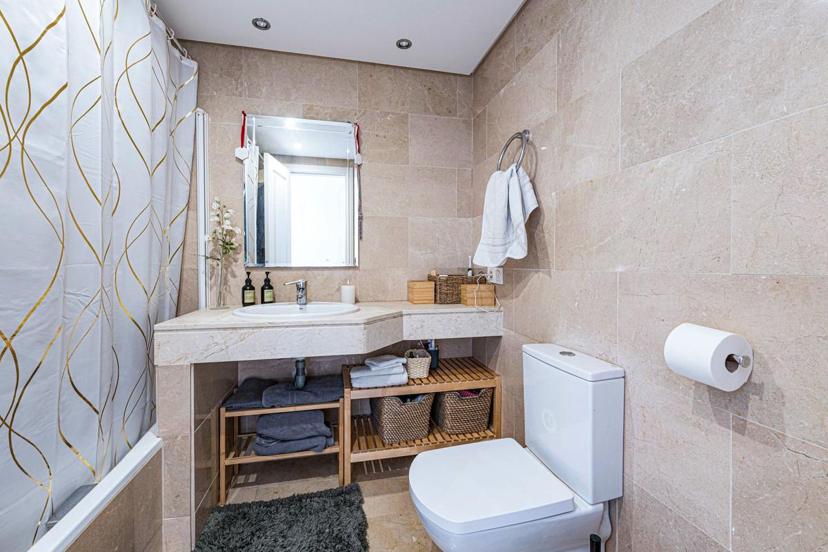 Apartment for Sale in Manilva