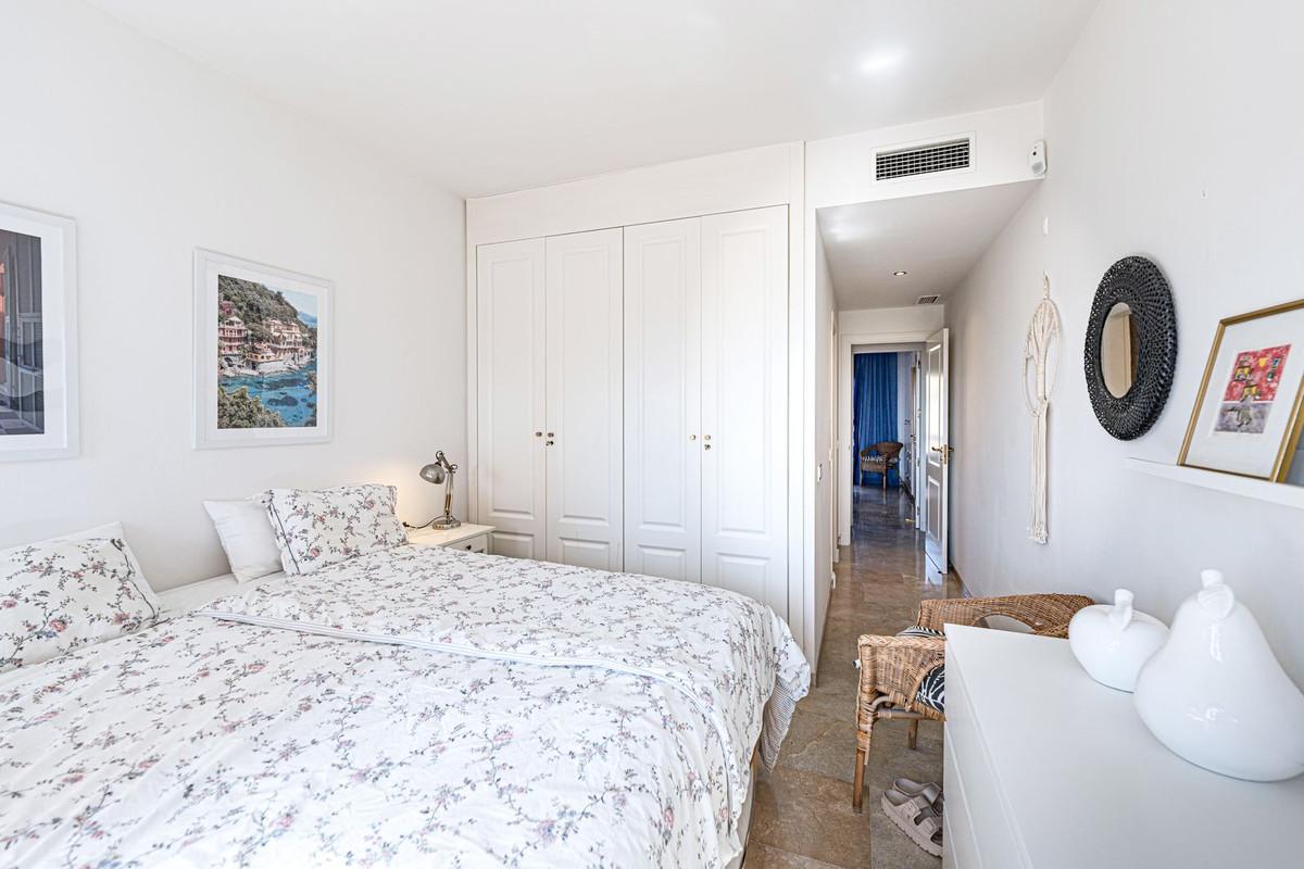 Apartment for Sale in Manilva