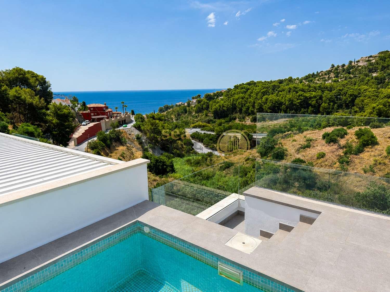 Terraced House for Sale in Almuñécar