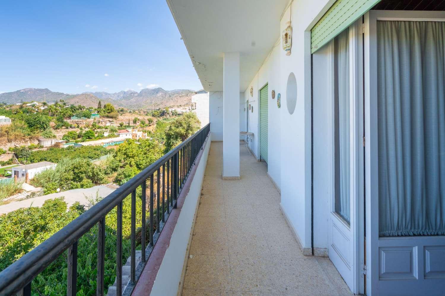 Apartamento en Venta en Nerja