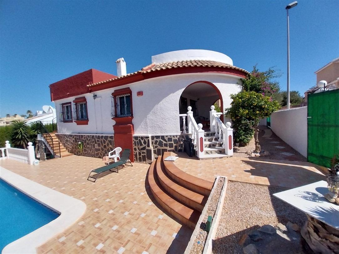 Chalet for Sale in Mazarrón