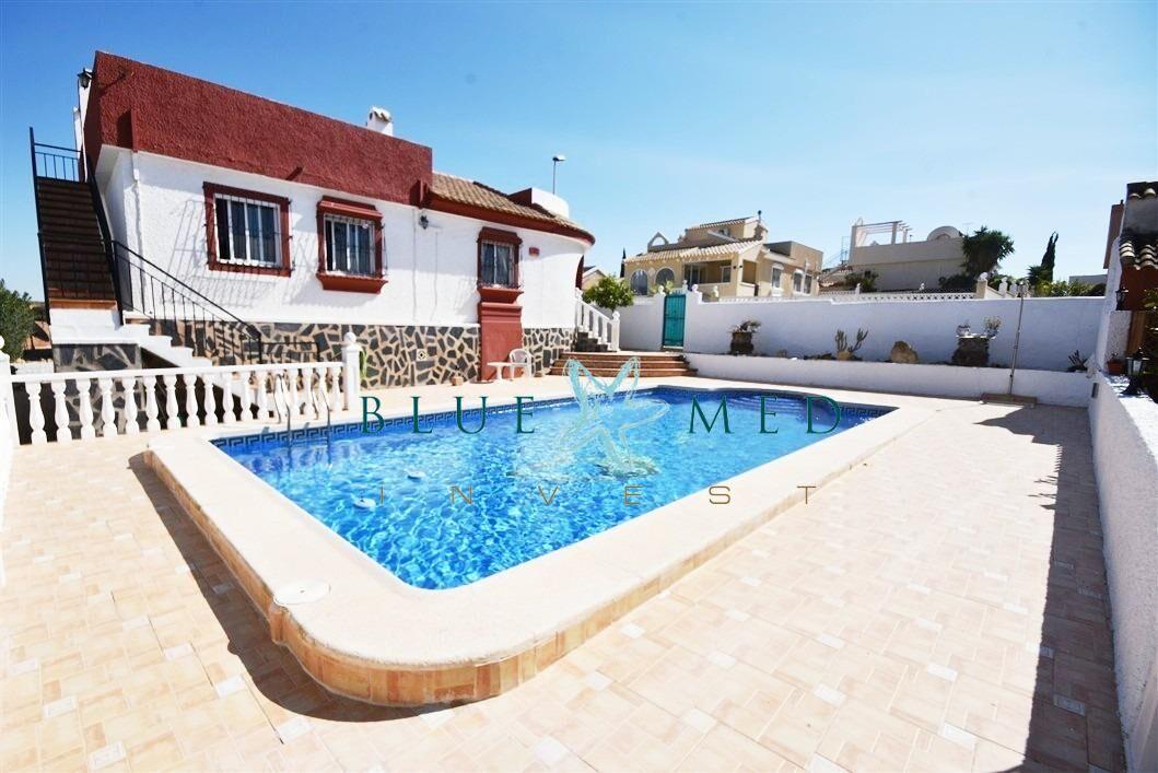 Chalet for Sale in Mazarrón