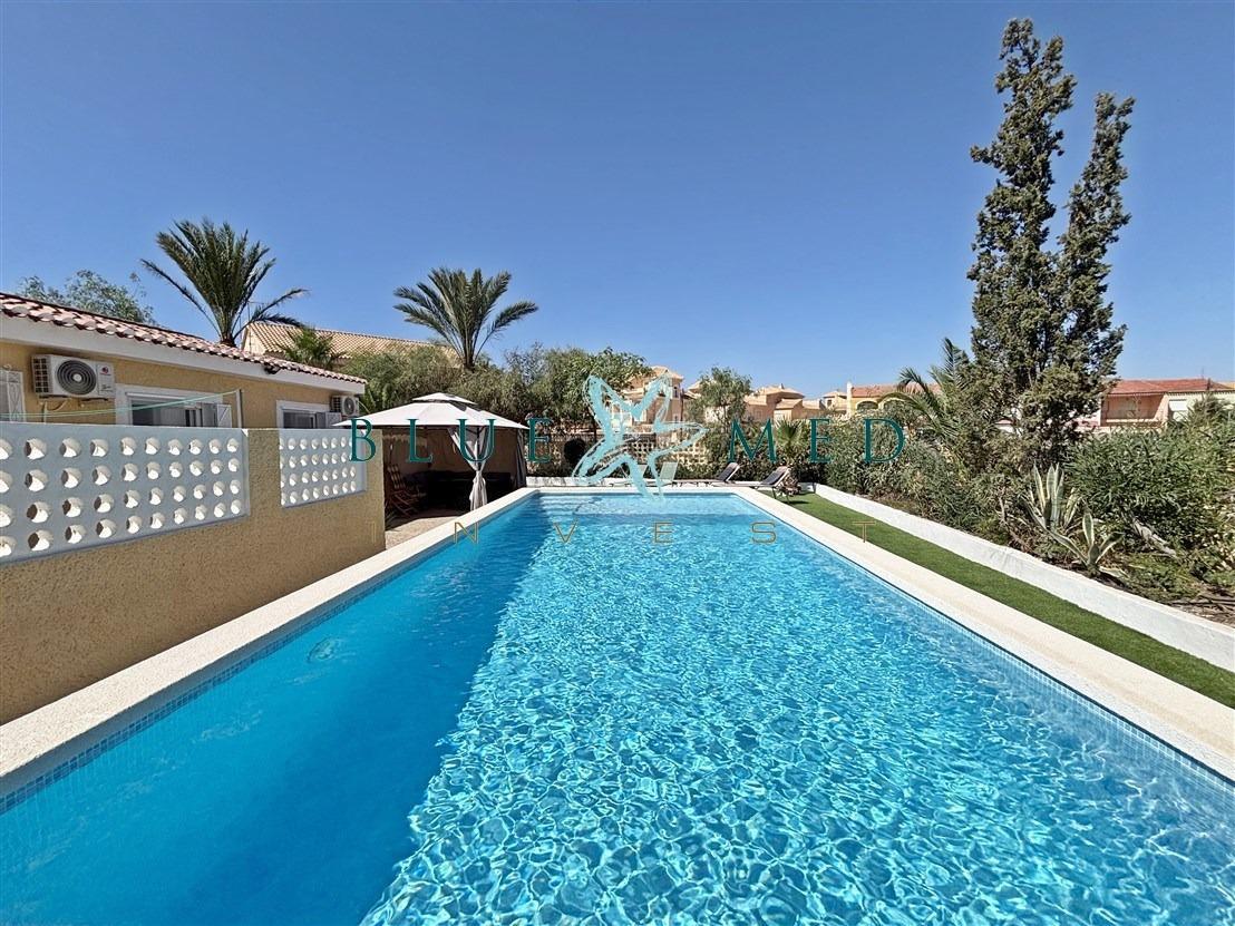 Chalet for Sale in Mazarrón